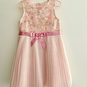 Kid’s dress